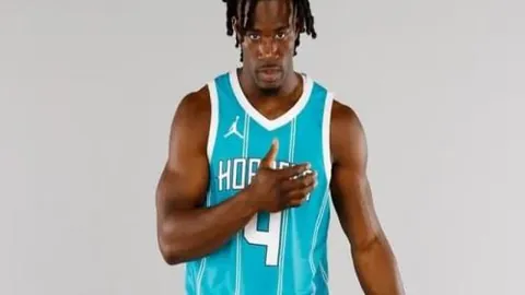 成都混团世界杯，人民日报微博揭晓国乒参赛阵容，助力国乒争光！